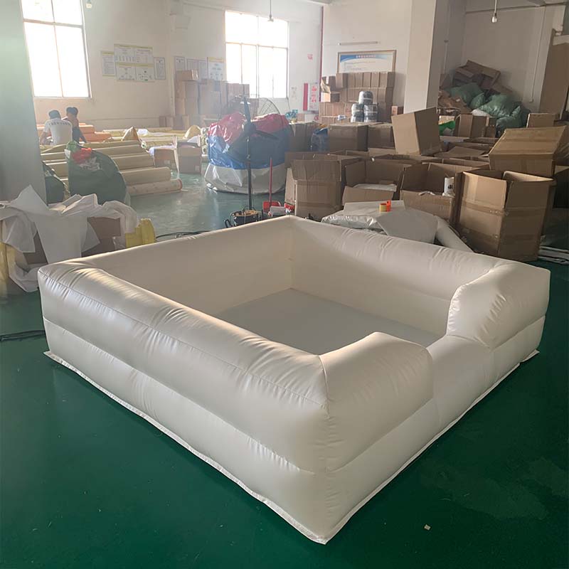 3x3M White Kids Inflatable Bal - Giant Connect Four avis et prix